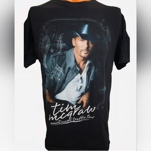 Tim McGraw Emotional Traffic Tour T-Shirt. Men's XL. 23"X30".